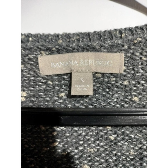 Banana Republic gray with metallic gold knitted sweater woman size small - Picture 3 of 6